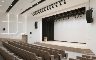 長沙市珺琟高級中學澄毅樓一樓學術報告廳會議擴聲系統(tǒng)解決方案